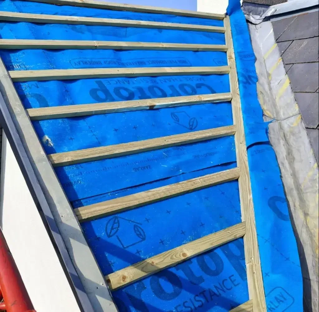Complete new roof installation by Munster Gutters